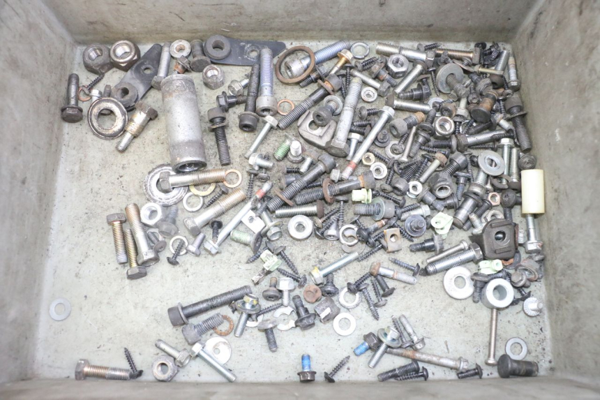 photo de TORNILLOS PEUGEOT SATELIS 125 (2013 - 2018) - Vista principal