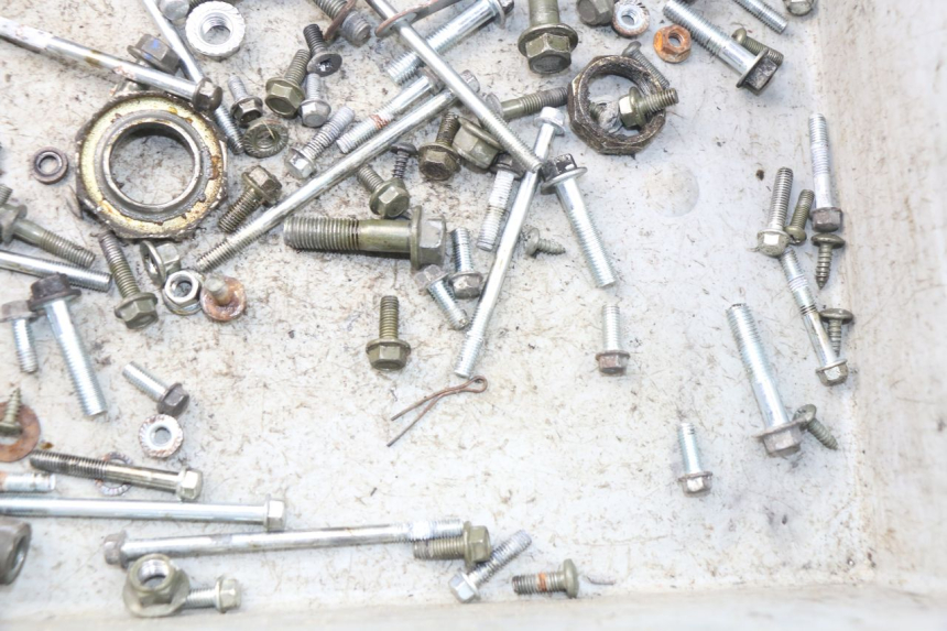 photo de BOLSA DE TORNILLERÍA TORNILLO JM MOTORS SC 4T 50 (2012 - 2017) - Otra perspectiva