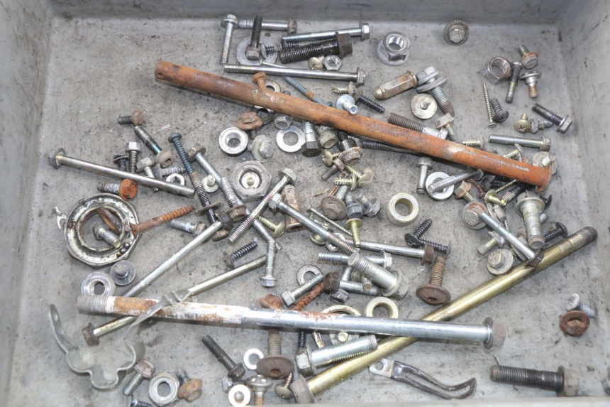 photo de BOLSA DE TORNILLERÍA TORNILLO HONDA SCV LEAD 100 (2003 - 2007) - Detalle de la pieza