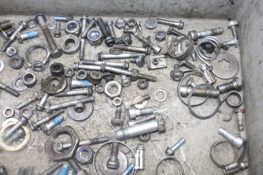 photo de TORNILLOS DERBI SENDA SM DRD 50 (2008 - 2013) - Zoom estado de uso