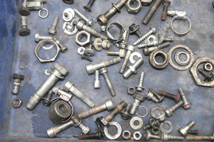 photo de TORNILLOS DERBI SENDA SM DRD X-TREME 50 (2011 - 2017) - Zoom estado de uso