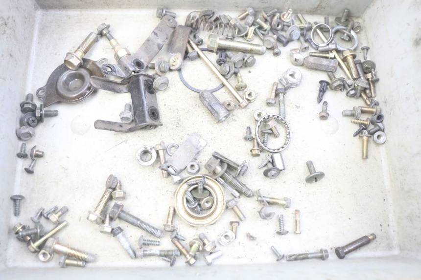 photo de BOLSA DE TORNILLERÍA TORNILLO KYMCO SENTO 100 (2008 - 2013) - Detalle de la pieza