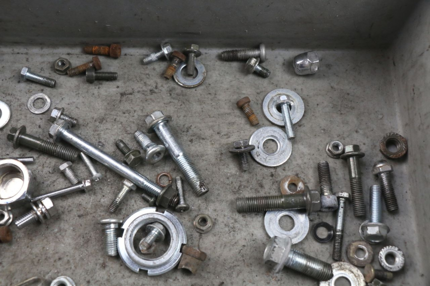 photo de TORNILLOS MASH SEVENTY FIVE 125 (2013 - 2021) - Otra perspectiva