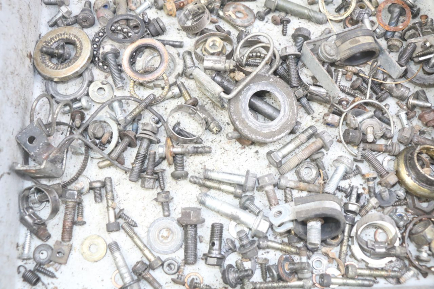 photo de BOLSA DE TORNILLERÍA TORNILLO MBK SKYLINER 125 (1998 - 2001) - Detalle de la pieza