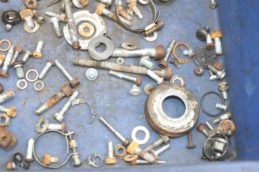 photo de BOLSA DE TORNILLERÍA TORNILLO SHERCO SM-R 50 (2018 - 2021) - Otra perspectiva