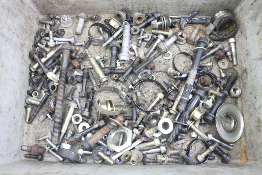 photo de BOLSA DE TORNILLERÍA TORNILLO TRIUMPH SPEED TRIPLE T301 900 (1994 - 1996) - Vista principal