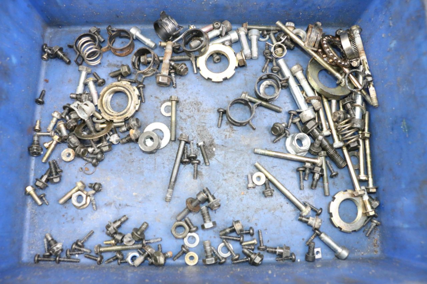 photo de TORNILLOS PEUGEOT SPEEDFIGHT 4 2T 50 (2015 - 2019) - Vista principal