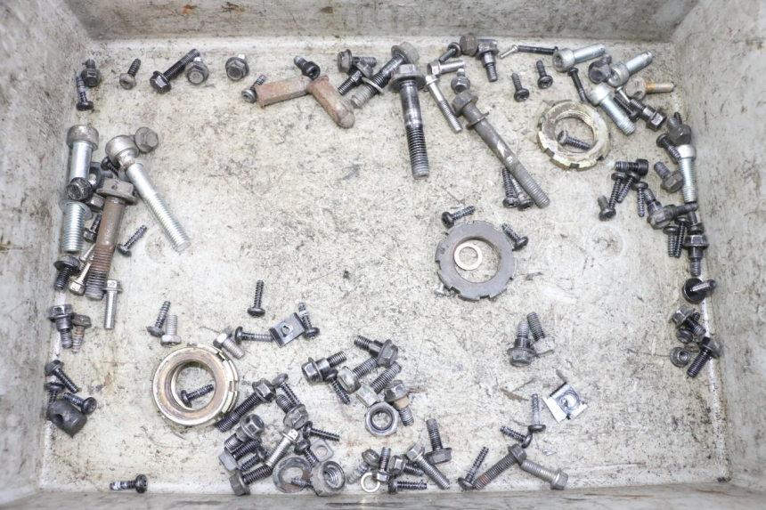 photo de TORNILLOS PEUGEOT SPEEDFIGHT 4 4T EFI 50 (2021 - 2025) - Vista principal