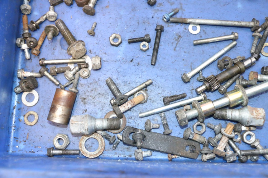 photo de BOLSA DE TORNILLERÍA TORNILLO PEUGEOT SPEEDFIGHT LC 50 (1996 - 2002) - Primer plano técnico