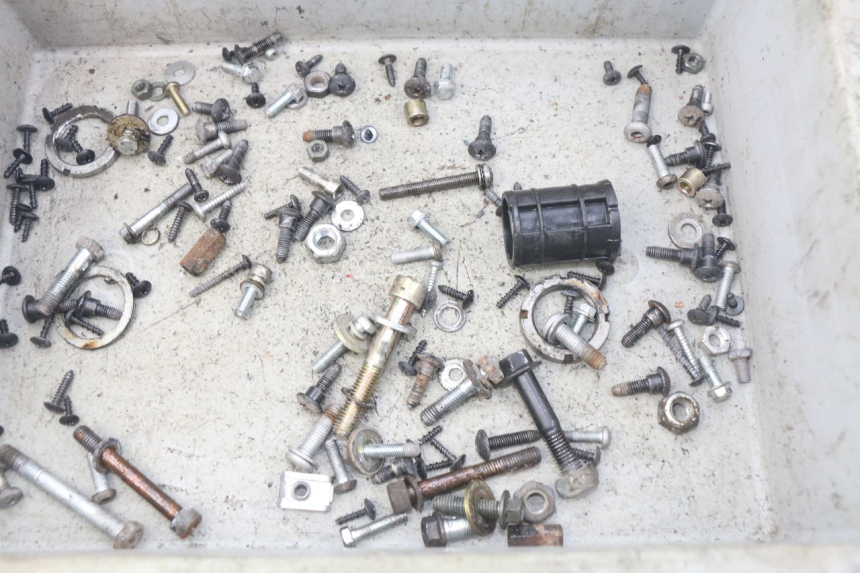 photo de BOLSA DE TORNILLERÍA TORNILLO APRILIA SR 2T 50 (2012 - 2017) - Detalle de la pieza