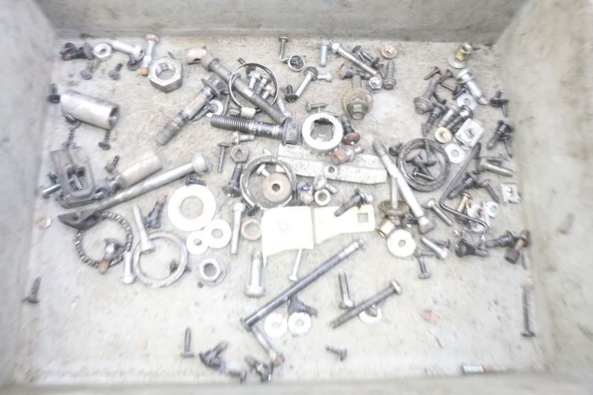 photo de BOLSA DE TORNILLERÍA TORNILLO APRILIA SR 2T 50 (2012 - 2017) - Vista principal