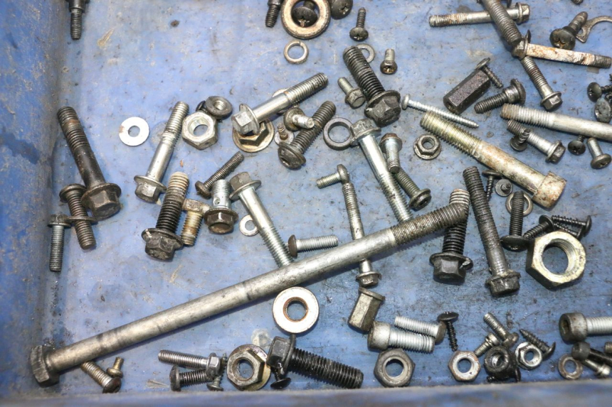 photo de BOLSA DE TORNILLERÍA TORNILLO APRILIA SR 2T 50 (2012 - 2017) - Zoom estado de uso