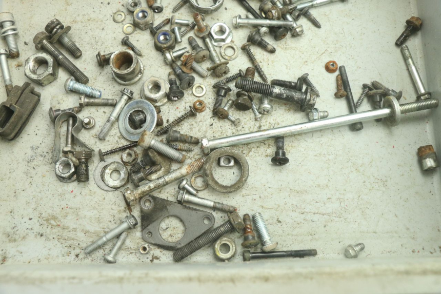 photo de TORNILLOS GILERA STALKER 50 (2004 - 2014) - Zoom estado de uso