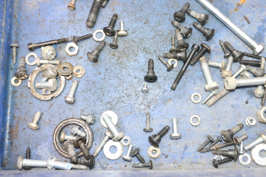 photo de TORNILLOS GILERA STALKER 50 (2004 - 2014) - Otra perspectiva