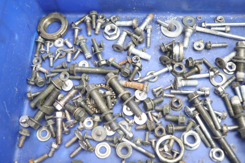 photo de TORNILLOS RAZZO STEED 125 (2012 - 2018) - Detalle de la pieza