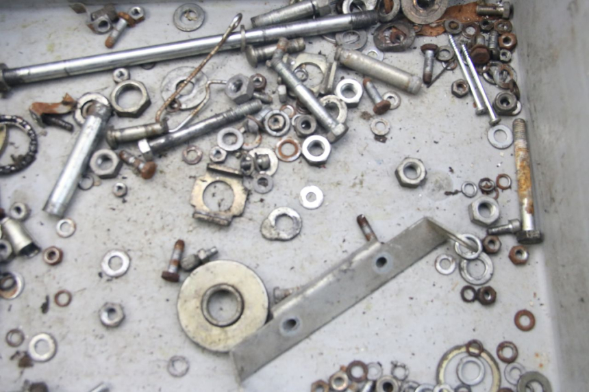 photo de BOLSA DE TORNILLERÍA TORNILLO JAWA STELLA BABETTA 134 50 - Detalle de la pieza