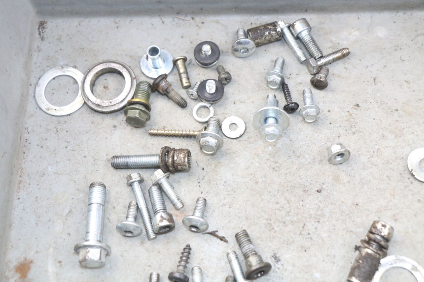 photo de TORNILLOS NITRO MOTORS STORM DIRTBIKE 110 - Zoom estado de uso