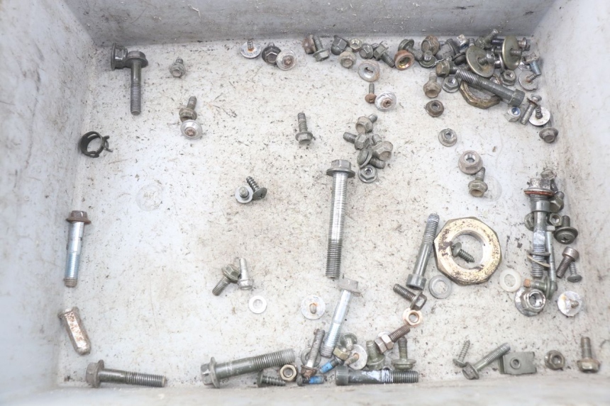 photo de TORNILLOS FYM STRADA 50 (2007 - 2014) - Vista principal