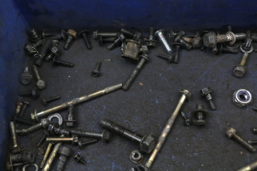 photo de TORNILLOS PEUGEOT STREETZONE 2T 50 (2014 - 2019) - Detalle de la pieza