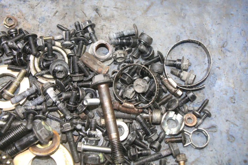 photo de TORNILLOS PEUGEOT STREETZONE I 2T 50 (2018 - 2020) - Zoom estado de uso