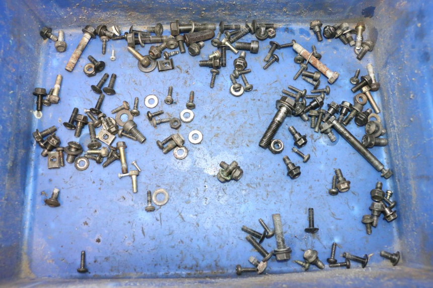 photo de TORNILLOS PEUGEOT STREETZONE NAKED 2T 50 (2014 - 2018) - Vista principal