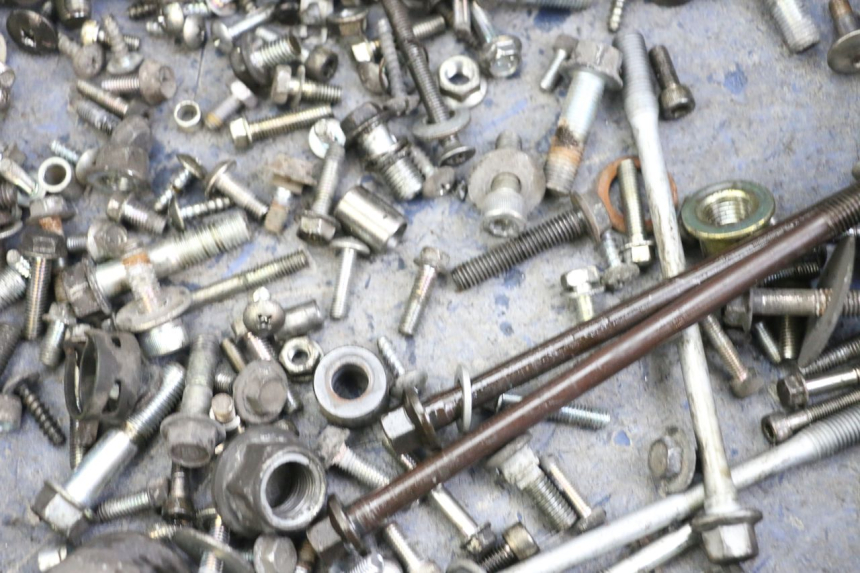 photo de TORNILLOS SUZUKI BURGMAN 125 (2015 - 2017) - Detalle de la pieza