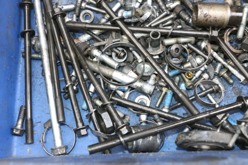 photo de TORNILLOS SUZUKI GSX F GSXF 650 (2007 - 2015) - Zoom estado de uso