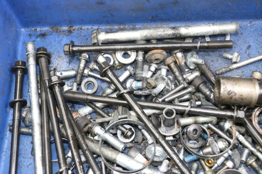 photo de TORNILLOS SUZUKI GSX F GSXF 650 (2007 - 2015) - Otra perspectiva