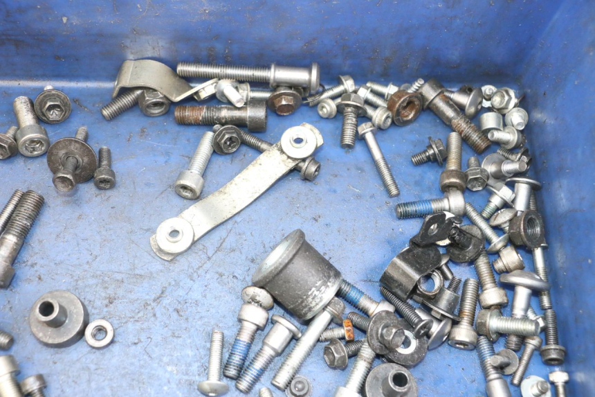 photo de TORNILLOS SUZUKI GSX F GSXF 650 (2007 - 2015) - Otra perspectiva