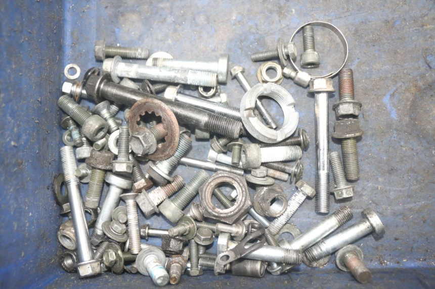 photo de BOLSA DE TORNILLERÍA TORNILLO SUZUKI SV N 650 (1999 - 2002) - Vista principal