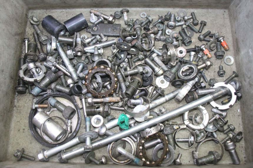 photo de TORNILLOS SUZUKI SV S 650 (2003 - 2009) - Vista principal