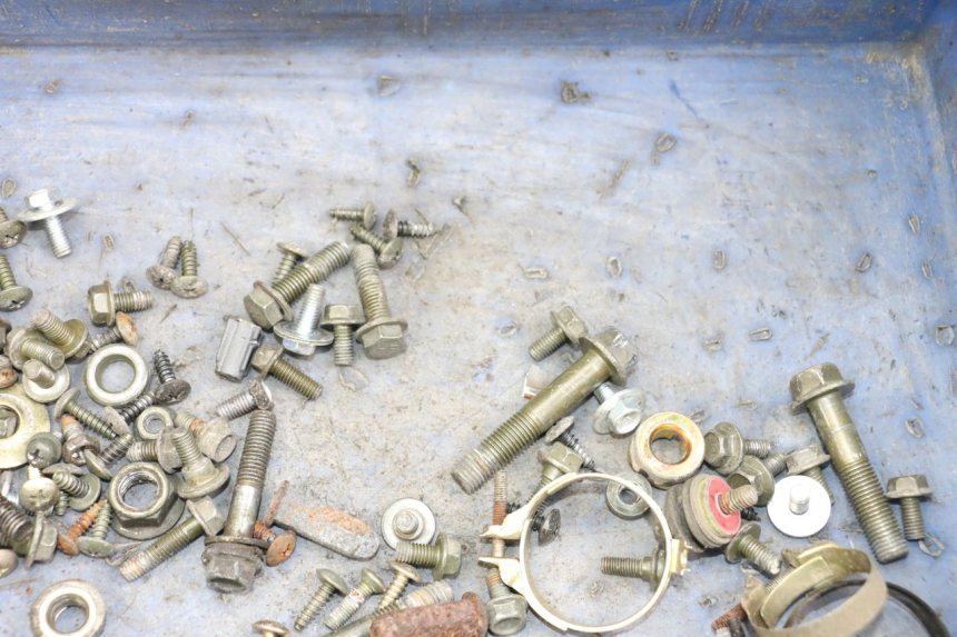 photo de BOLSA DE TORNILLERÍA TORNILLO SYM ORBIT 2 4T 50 (2008 - 2017) - Detalle de la pieza