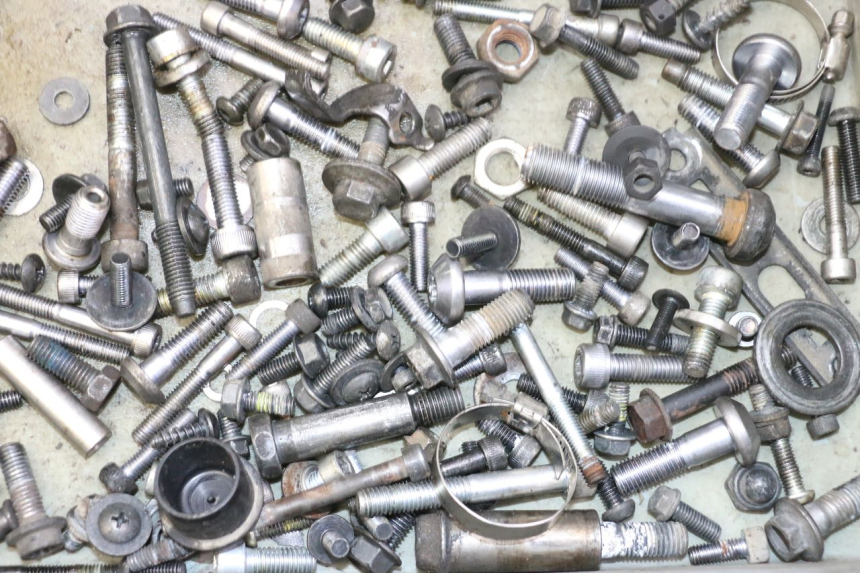 photo de BOLSA DE TORNILLERÍA TORNILLO YAMAHA TDM ABS 900 (2002 - 2014) - Detalle de la pieza