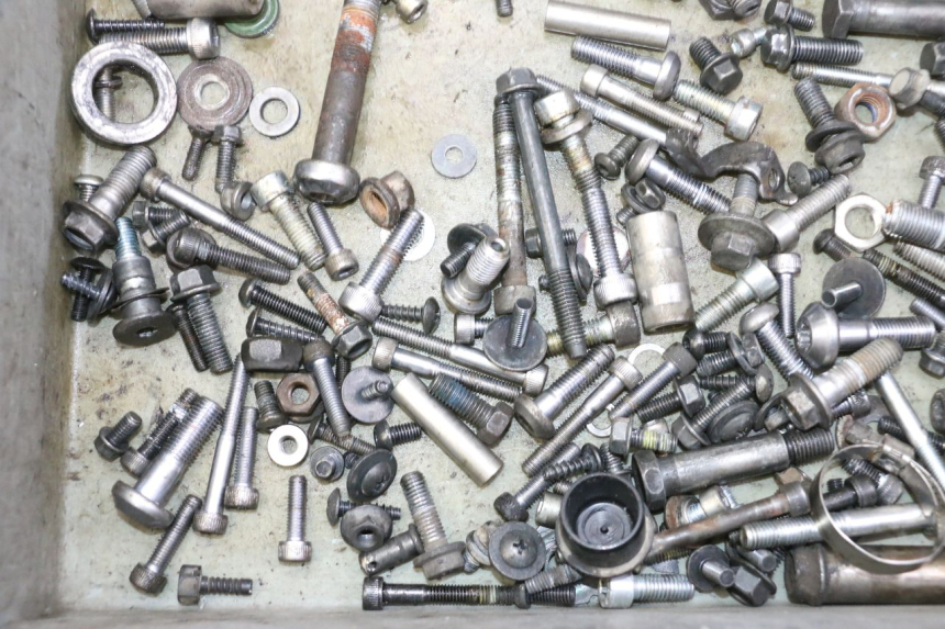 photo de BOLSA DE TORNILLERÍA TORNILLO YAMAHA TDM ABS 900 (2002 - 2014) - Otra perspectiva