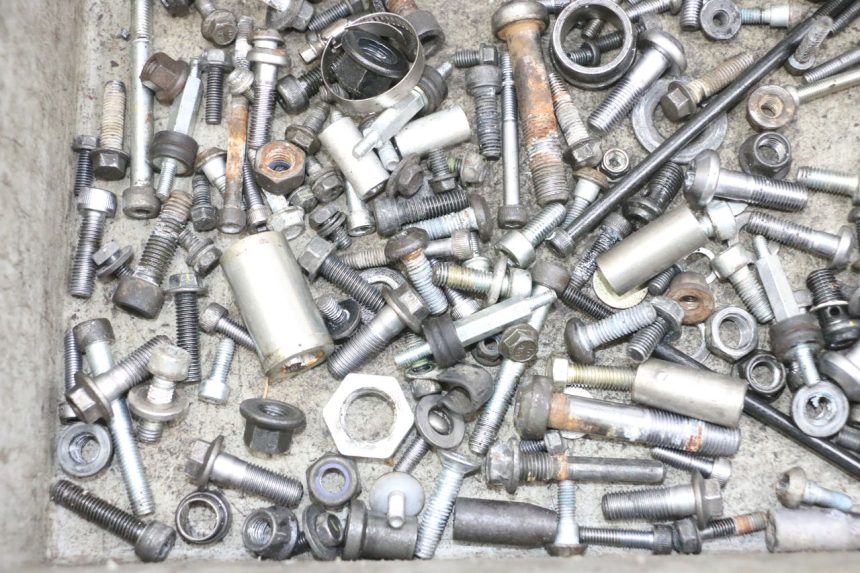 photo de BOLSA DE TORNILLERÍA TORNILLO YAMAHA TDM ABS 900 (2002 - 2014) - Otra perspectiva