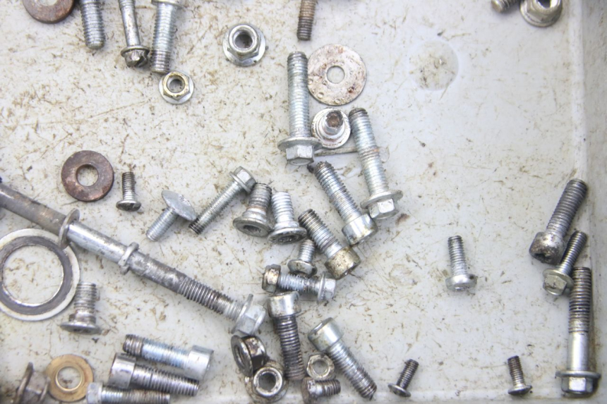 photo de TORNILLOS NITRO MOTORS THUNDER 125 - Zoom estado de uso