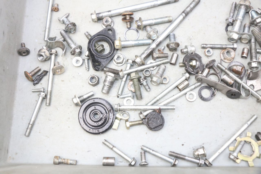 photo de TORNILLOS NITRO MOTORS THUNDER 125 - Zoom estado de uso