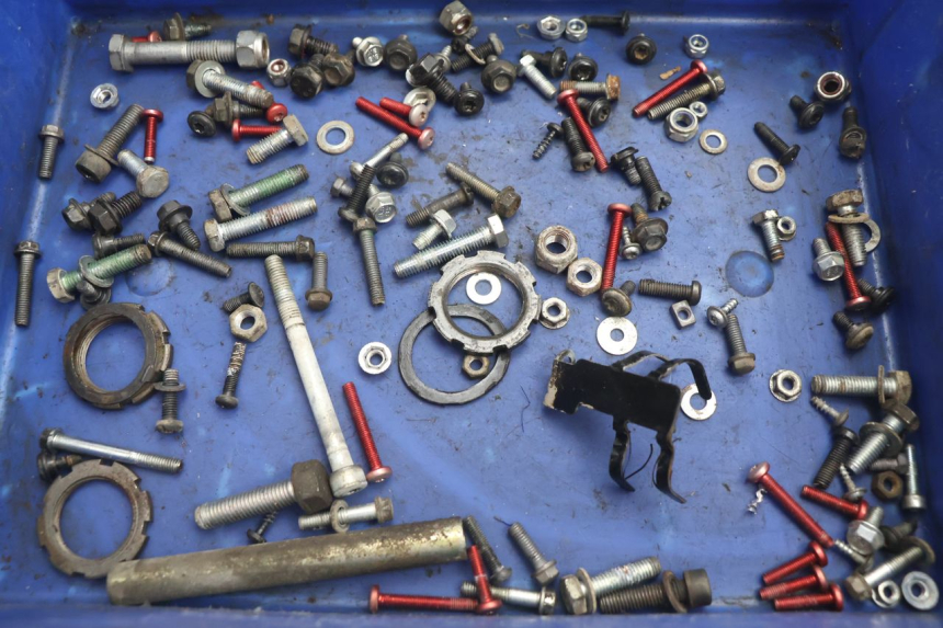 photo de BOLSA DE TORNILLERÍA TORNILLO PEUGEOT TKR TREKKER FURIOUS 50 (2005 - 2014) - Vista principal
