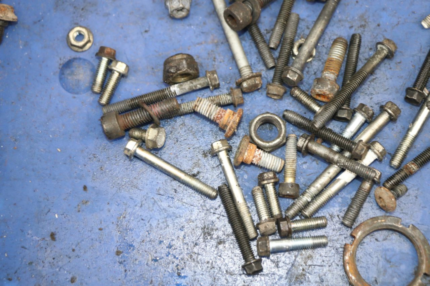 photo de TORNILLOS PEUGEOT TREKKER TKR 50 (2005 - 2014) - Zoom estado de uso