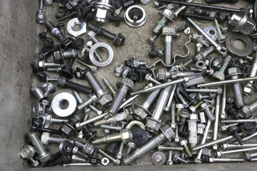 photo de TORNILLOS YAMAHA TRICITY 300 (2020 - 2024) - Zoom estado de uso