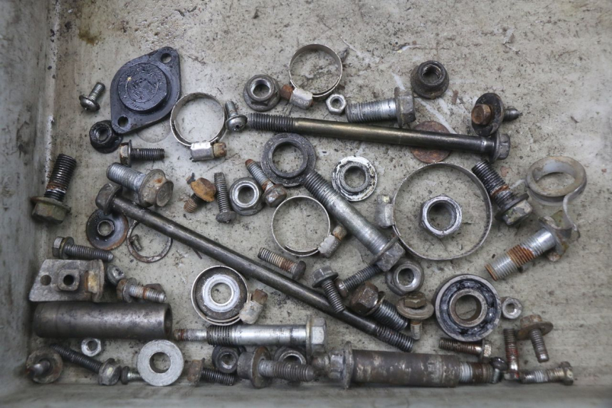 photo de TORNILLOS SUZUKI TS X 80 (1984 - 1988) - Vista principal