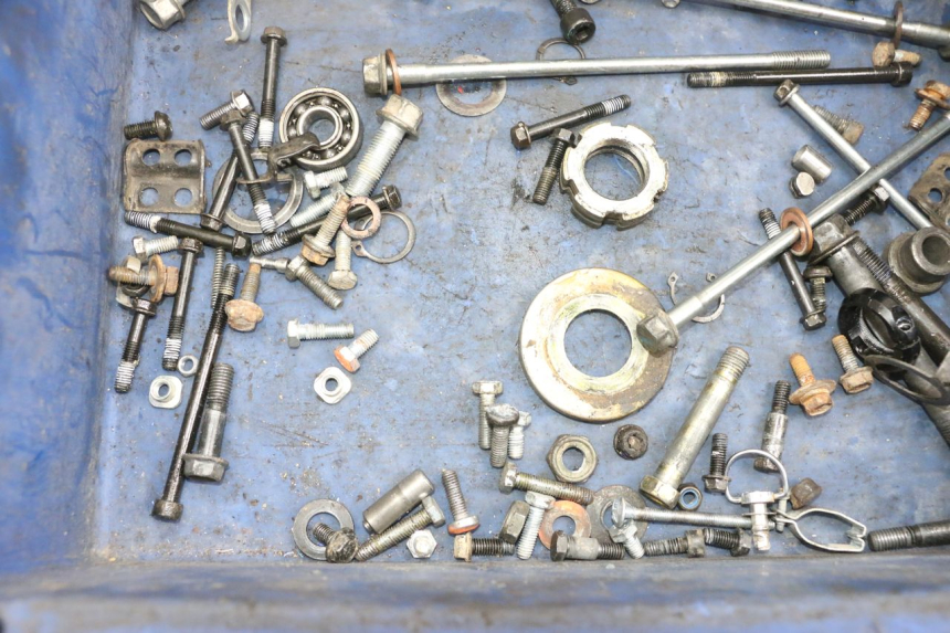 photo de TORNILLOS YAMAHA TTR 125 (2000 - 2020) - Zoom estado de uso