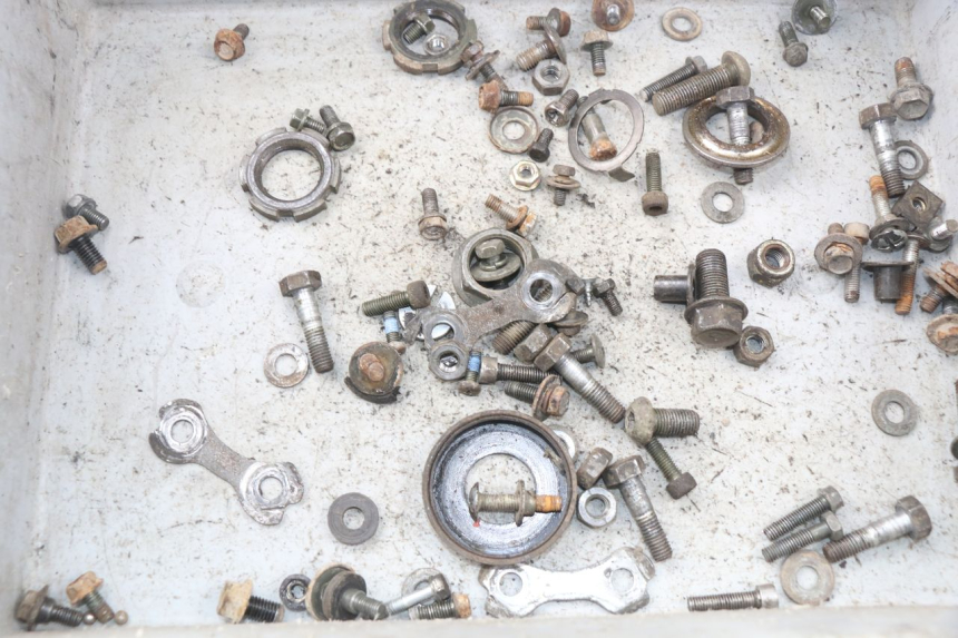 photo de TORNILLOS YAMAHA TW 125 (1998 - 2002) - Detalle de la pieza