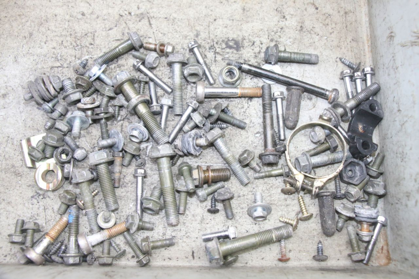 photo de BOLSA DE TORNILLERÍA TORNILLO PEUGEOT TWEET 4T 50 (2014 - 2019) - Vista principal