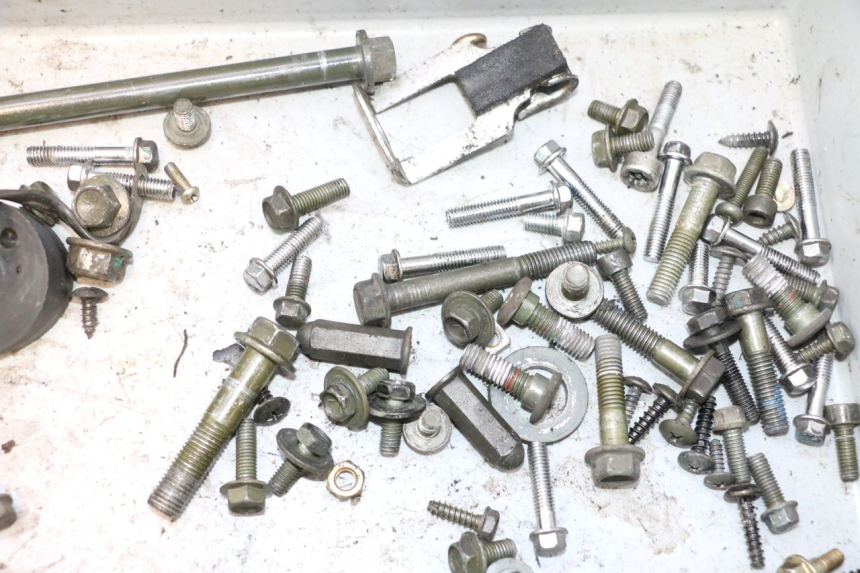 photo de BOLSA DE TORNILLERÍA TORNILLO PEUGEOT TWEET 4T 50 (2018 - 2022) - Vista general del producto