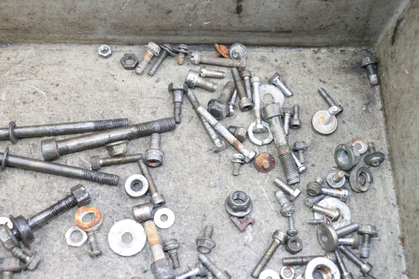 photo de TORNILLOS KEEWAY TX 50 (2008 - 2015) - Otra perspectiva