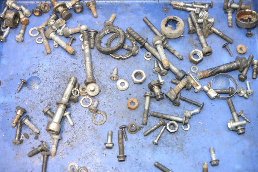 photo de BOLSA DE TORNILLERÍA TORNILLO PIAGGIO VESPA LX 2T 50 (2005 - 2013) - Detalle de la pieza