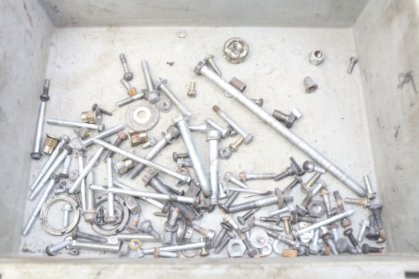 photo de BOLSA DE TORNILLERÍA TORNILLO PIAGGIO VESPA LX 125 (2005 - 2010) - Detalle de la pieza