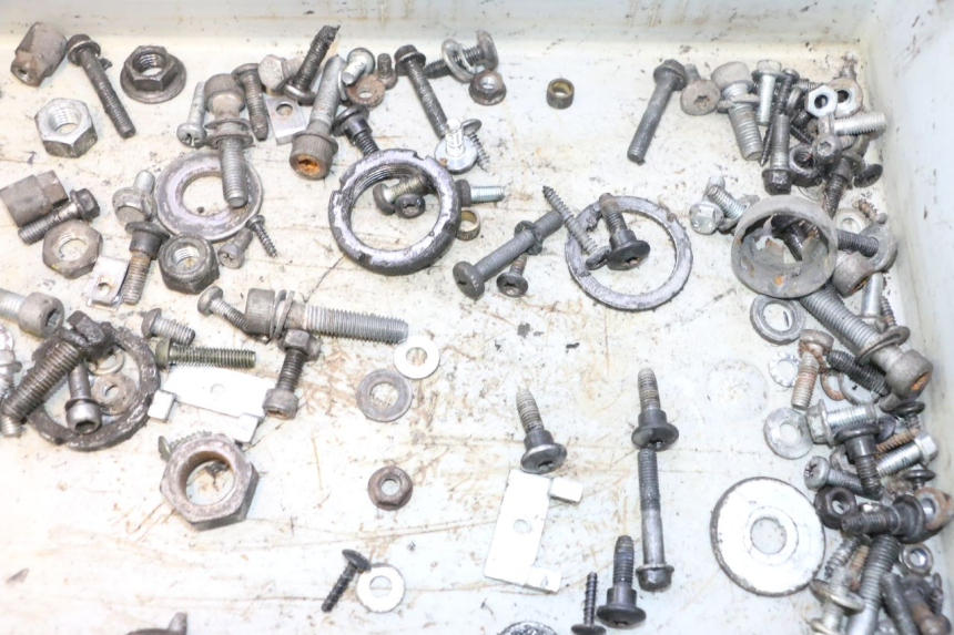 photo de BOLSA DE TORNILLERÍA TORNILLO PIAGGIO VESPA PRIMAVERA 2T 50 (2013 - 2018) - Primer plano técnico