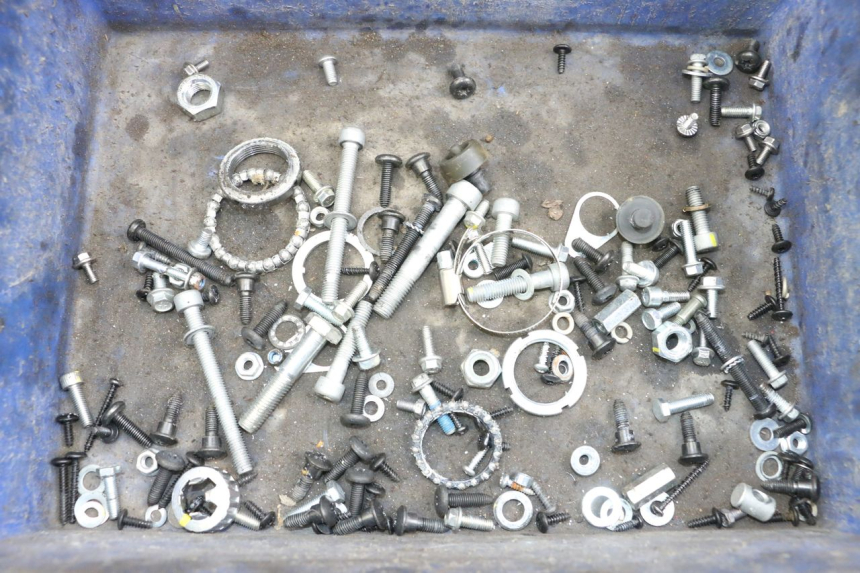 photo de TORNILLOS PIAGGIO VESPA PRIMAVERA 4T 50 (2021 - 2024) - Vista principal